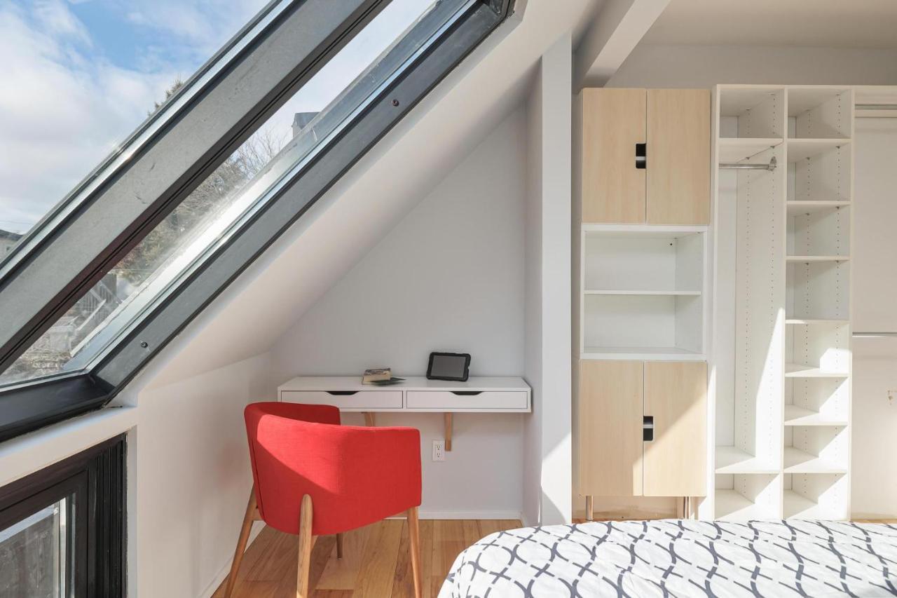 New Modern 1400 Sq Ft Coach House Near Everything Toronto Eksteriør billede